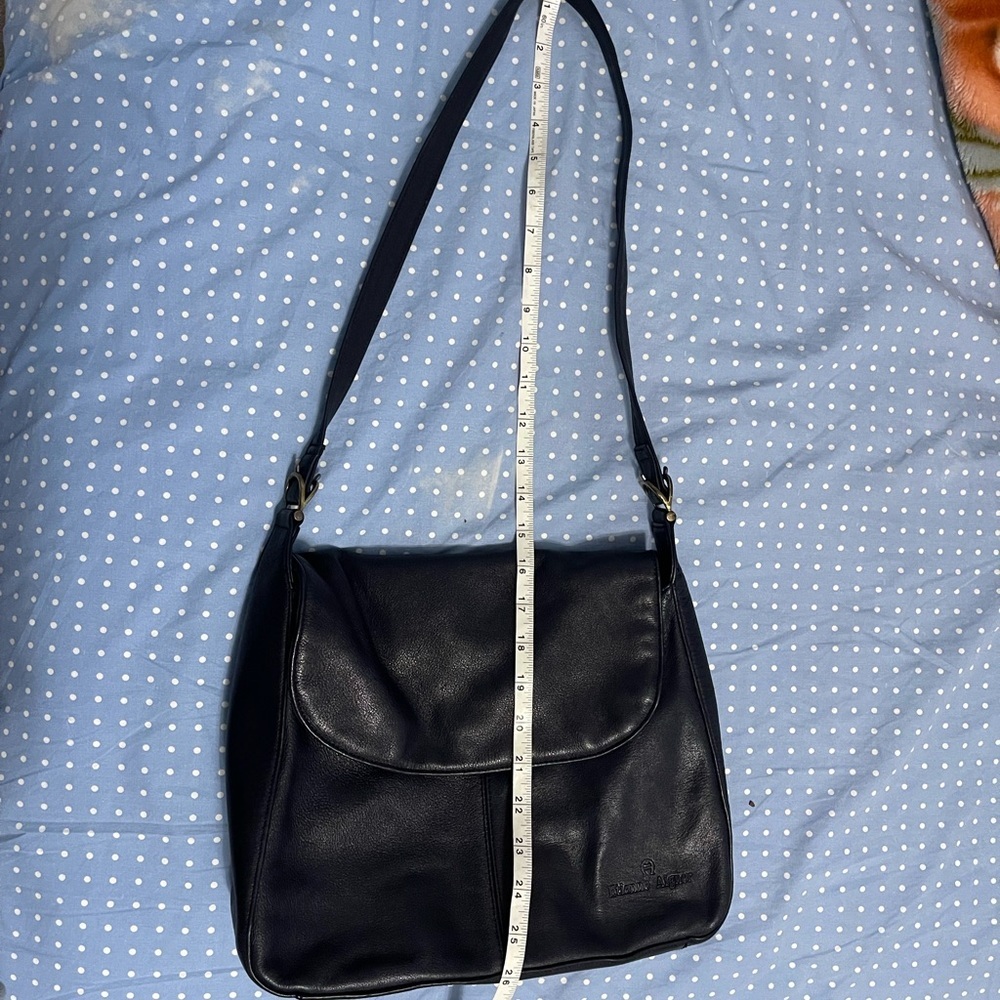 Etienne Aigner black leather bag - Picture 10 of 11